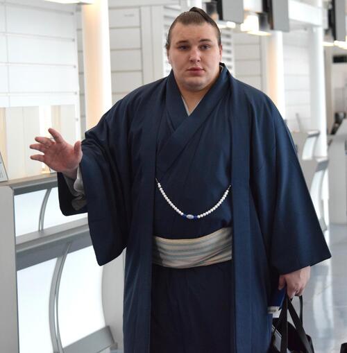 Kirishima - Ozeki 2 East (Otowayama heya) | Sumo Profile, News & Stats